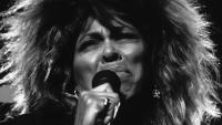 Odeszła kultowa piosenkarka Tina Turner, pozostawiając świat muzyki w żałobie